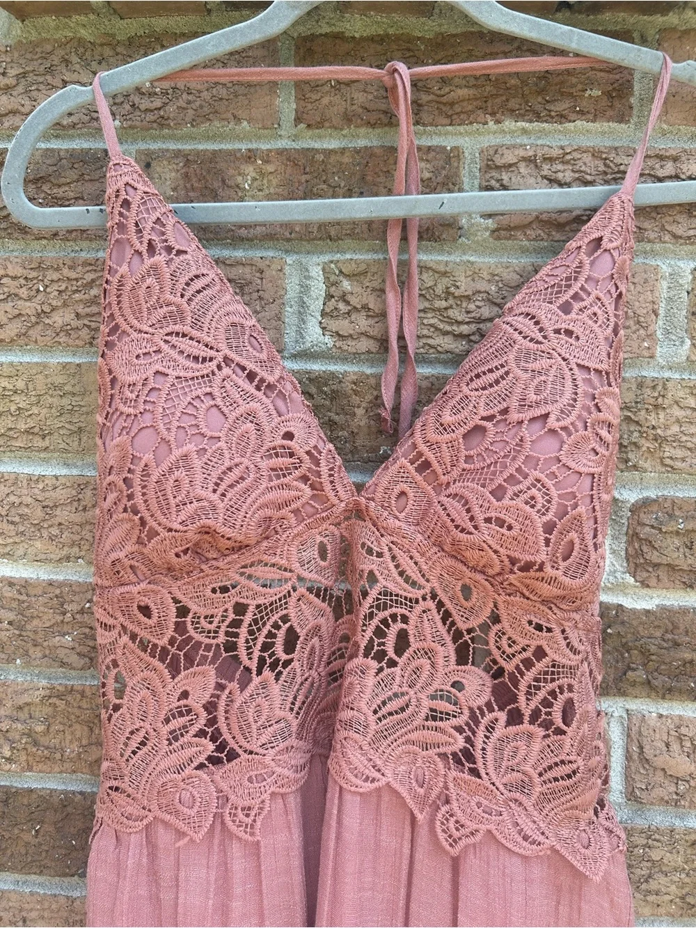 Rebellion Dusty Rose Lace-Trim Backless Sundress size large - Picture 3 of 11